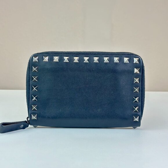Valentino Black RockStud Wallet - Picture 2 of 6